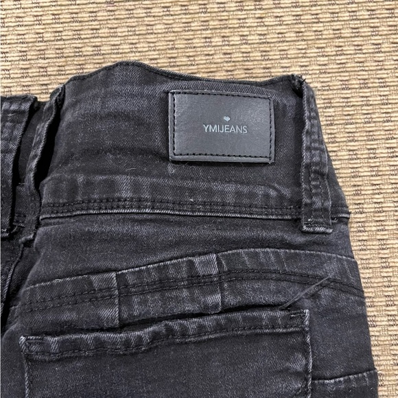 YMI Jeans Mid Rise triple button. - Picture 3 of 6